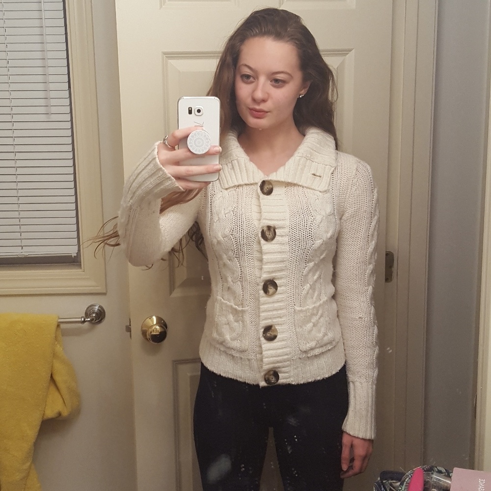 Knit sweater - Picture 2 of 3